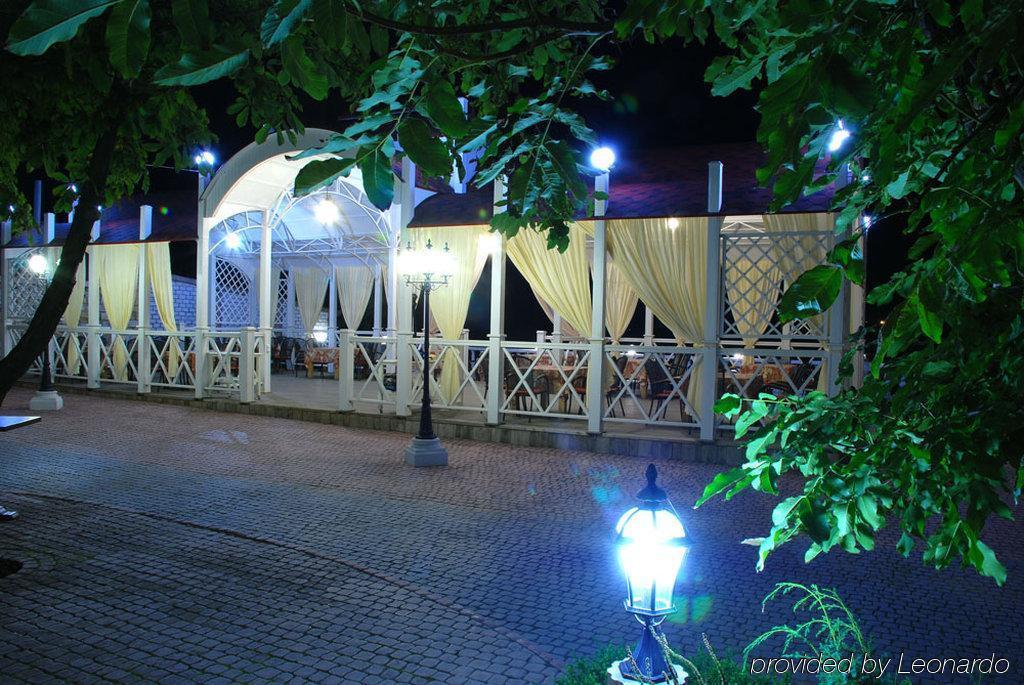 Optima River Nikolayev Εστιατόριο φωτογραφία